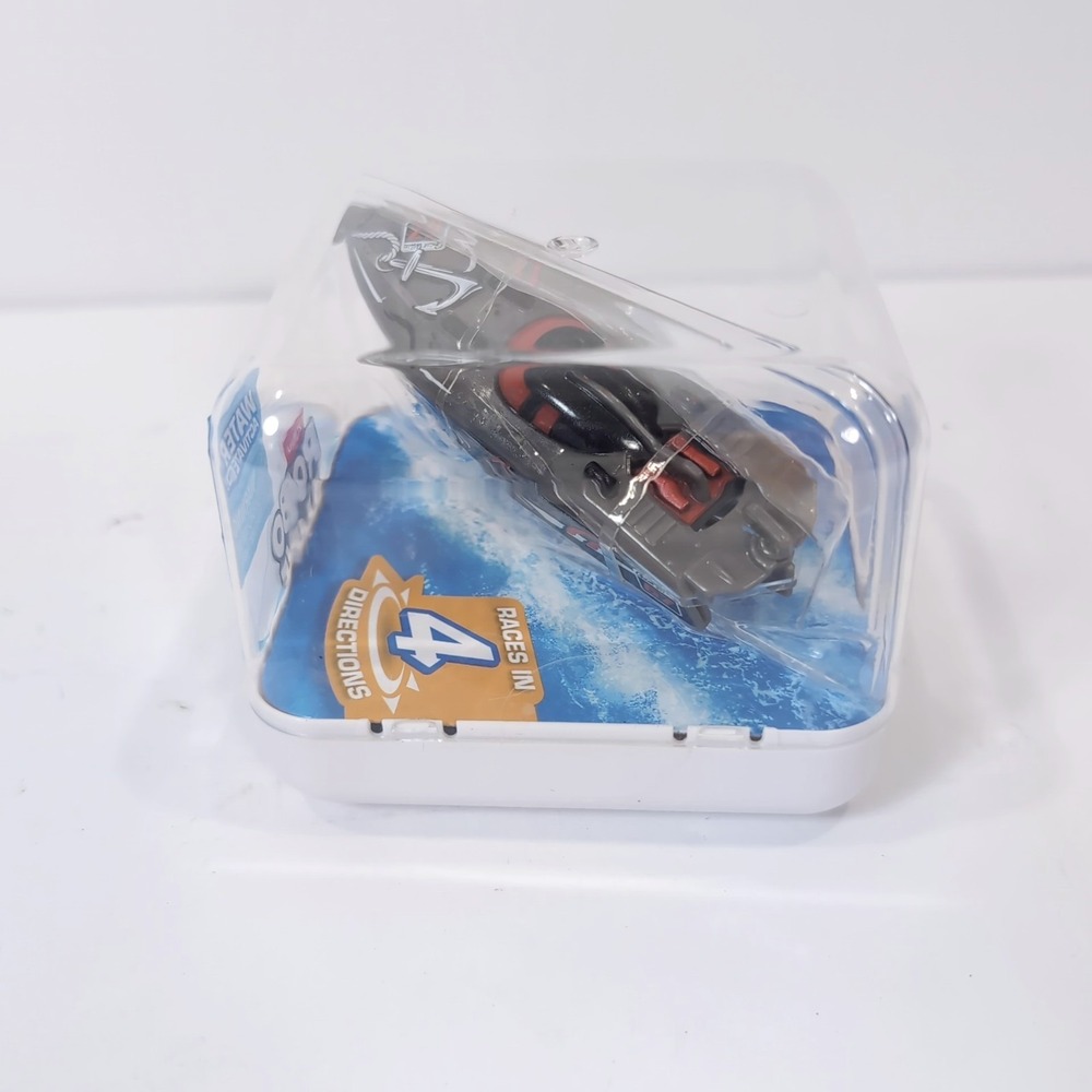 Zuru Robo Alive Robo Boat Blue Robotic Water Activated Shark Face - Picture 4 of 6
